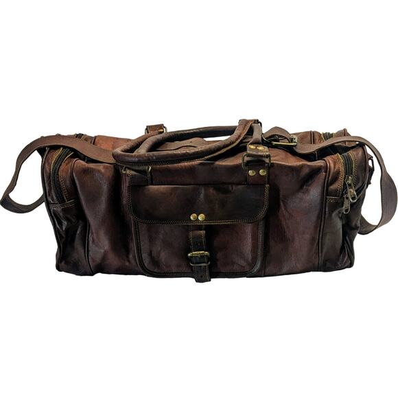 Genuine Leather Duffle Cary on Overnight Bag Clean 18Wx9Hx8D